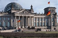 Berlin-Mitte-Regierungsviertel-Reichstag-20050123-137.jpg