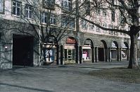 Berlin-Friedrichshain-Karl-Marx-199402-18.jpg