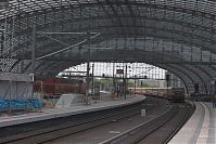 Berlin-Mitte-Moabit-Hauptbahnhof-20050501-11.jpg