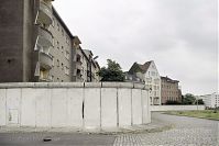 Berliner-Mauer-Mitte-Bethaniendamm-19900616-105.jpg