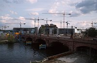 18. 4. 1999. Berlin. Berlin-Mitte. Tiergarten. Regierungsviertel. Baustelle, Spreebogen, Bundeskanzleramt. Teilansicht eines Panoramas.
