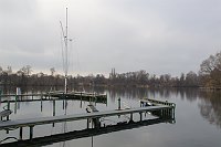 1. 1. 2012. Berlin. Tegel. Tegeler See. Marina. Boote im Winterlager
