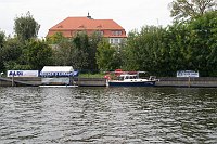 23. 8. 2011. Brandenburg. Potsdam.  Havel. Anlegestelle bei Aldi. Boote.