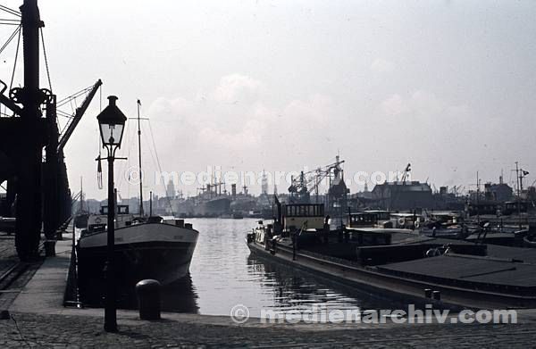 BEL-Antwerpen-1957-038