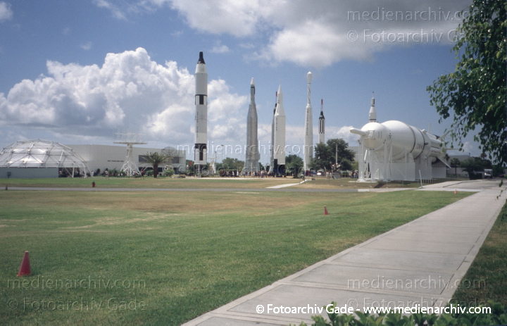 USA. Florida. Cape Canaveral. Kennedy Space Center. Raketen
USA. Florida. Cape Canaveral. Kennedy Space Center. NASA. Raketen. Weltraumbahnhof
Schlüsselwörter: Florida;Nordamerika;United States of America;USA;Vereinigte Staaten;Cape Canaveral;Weltraumbahnhof;Raketen;NASA;Kennedy Space Center