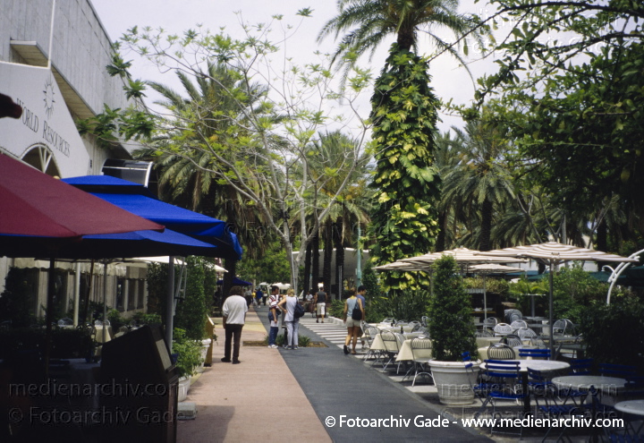 USA. Florida. Miami
2000. USA. Florida. Miami
Schlüsselwörter: 2000;Amerika;Atlantik;Florida;Meer;Miami;Nordamerika;USA