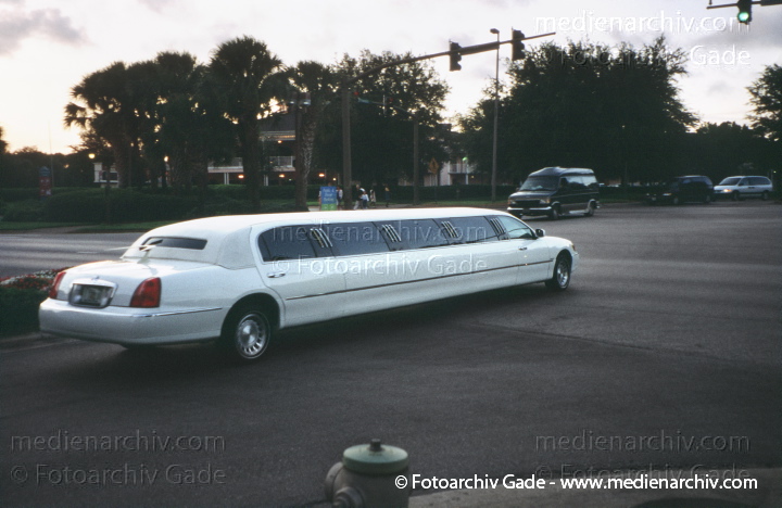 USA. Florida. Orlando
2000. USA. Florida. Orlando
Schlüsselwörter: Florida;Nordamerika;United States of America;USA;Vereinigte Staaten;2000;Orlando