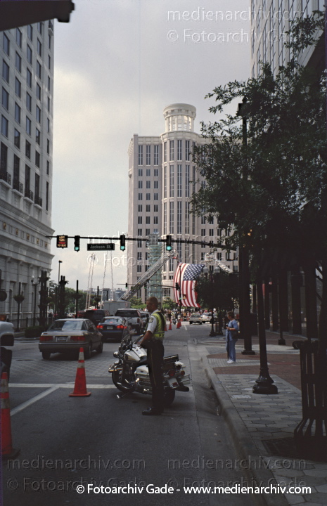 USA. Florida. Orlando
2003. USA. Florida. Orlando
Schlüsselwörter: Florida;Nordamerika;United States of America;USA;Vereinigte Staaten;2003;Orlando