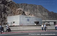 USA-Arizona-Nevada-Hoover-Dam-2004-34.jpg