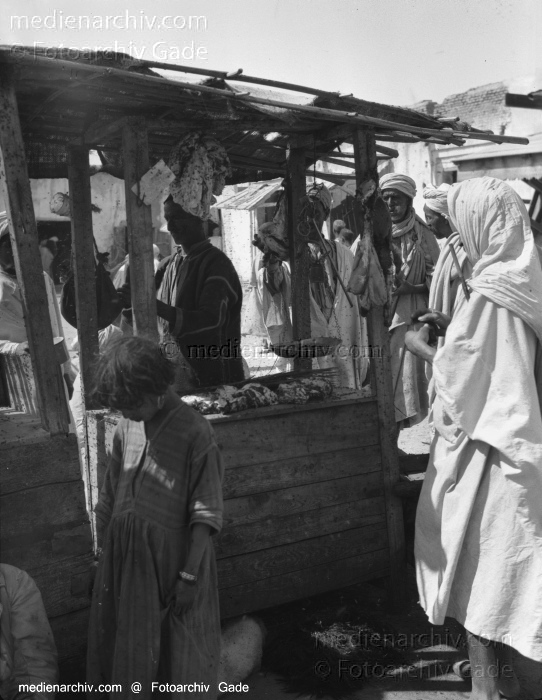 1932. Afrika
1932. Afrika.
Schlüsselwörter: 1932;Africa;Afrika