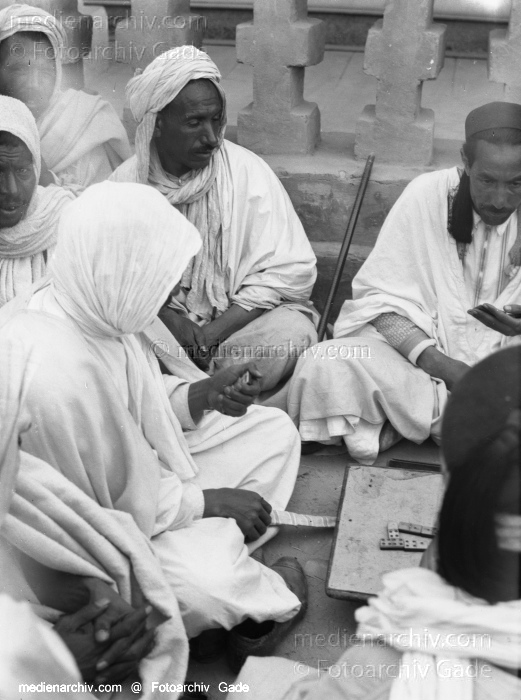 1932. Afrika
1932. Afrika.
Schlüsselwörter: 1932;Africa;Afrika