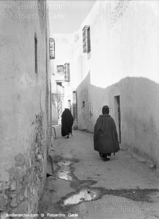 1932. Afrika
1932. Afrika.
Schlüsselwörter: 1932;Africa;Afrika