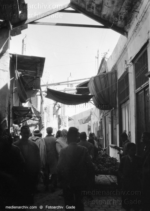 1932. Afrika
1932. Afrika.
Schlüsselwörter: 1932;Africa;Afrika