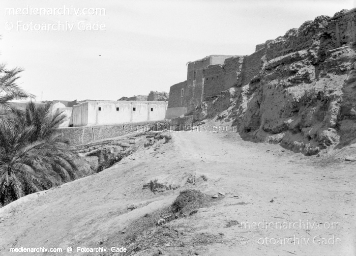1932. Afrika
1932. Afrika.
Schlüsselwörter: 1932;Africa;Afrika