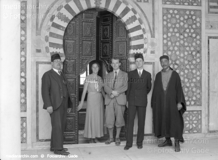 1932. Afrika
1932. Afrika.
Schlüsselwörter: 1932;Africa;Afrika