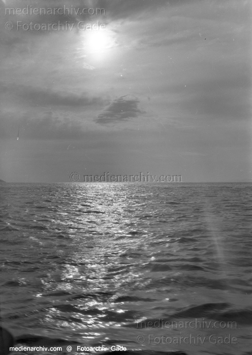 1932. Afrika. Mittelmeer
1932. Afrika. Mittelmeer
Schlüsselwörter: 1932;Africa;Afrika;Mittelmeer