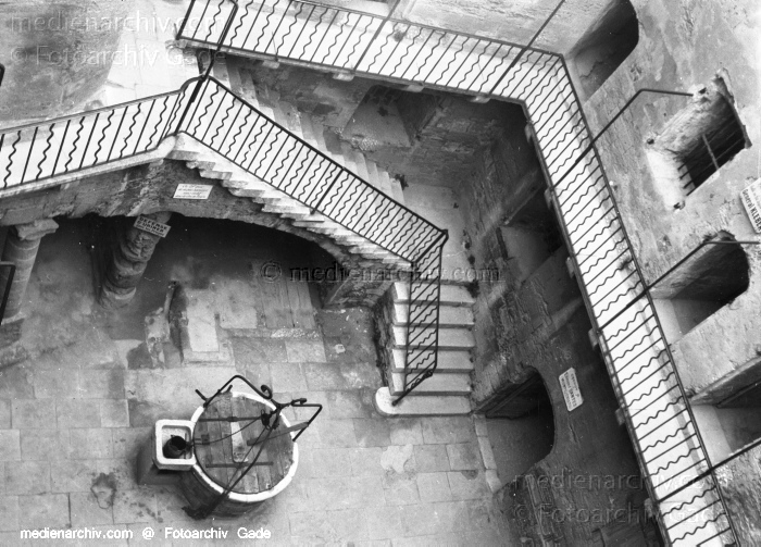 1932. Frankreich. Marseille. France. Château d'If
1932. Frankreich. Marseille. France. Château d'If
Schlüsselwörter: 1932;Afrika;Château d'If;France;Frankreich;Marseille