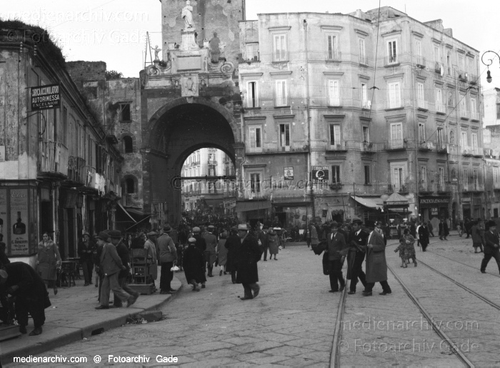 1932. Italien. Genua
1932. Italien. Region Ligurien. Genua.  
Schlüsselwörter: 1932;Italien;Italy;Genua