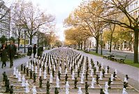 Dateiname=Berlin-Mitte-Baeren-20001101-01.jpg
Dateigröße=360KB
Abmessungen: 880x597
hinzugefügt am: 04. Januar 2016 Berlin-Mitte-Baeren-20001101-01.jpg