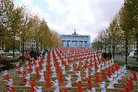 Dateiname=Berlin-Mitte-Baeren-20001101-12.jpg
Dateigröße=312KB
Abmessungen: 880x586
hinzugefügt am: 04. Januar 2016 Berlin-Mitte-Baeren-20001101-12.jpg