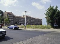 Berlin-Mitte-Bernauer-Gedenkstaette-Mauer-19920618-112.jpg