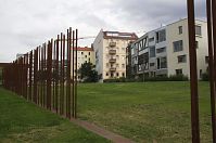 Dateiname=Berlin-Mitte-Bernauer-Gedenkstaette-Mauer-20130804-101.jpg
Dateigröße=182KB
Abmessungen: 880x584
hinzugefügt am: 04. Januar 2016 Berlin-Mitte-Bernauer-Gedenkstaette-Mauer-20130804-101.jpg
