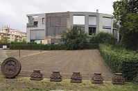 Dateiname=Berlin-Mitte-Bernauer-Gedenkstaette-Mauer-20130804-114.jpg
Dateigröße=239KB
Abmessungen: 880x584
hinzugefügt am: 04. Januar 2016 Berlin-Mitte-Bernauer-Gedenkstaette-Mauer-20130804-114.jpg
