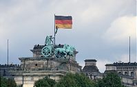 Dateiname=Berlin-Mitte-Brandenburger-Tor-199409-30.jpg
Dateigröße=150KB
Abmessungen: 880x562
hinzugefügt am: 04. Januar 2016 Berlin-Mitte-Brandenburger-Tor-199409-30.jpg
