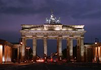 Berlin-Mitte-Brandenburger-Tor-19990703-1.jpg