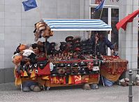 Berlin-Mitte-Checkpoint-Charly-20050102-14.jpg