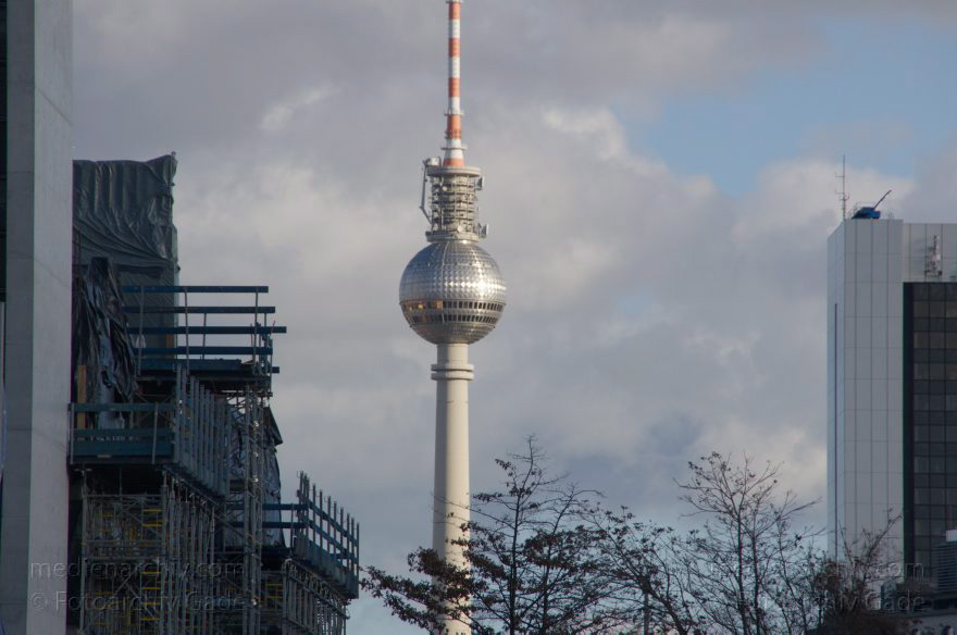 Berlin. Fernsehturm
30. 12. 2012. Berlin. Mitte. Fernsehturm
Schlüsselwörter: Berlin;Deutschland;Fernsehturm;Germany;2012;Mitte
