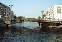 Dateiname=Berlin-Mitte-Spree-20000813-14.jpg
Dateigröße=223KB
Abmessungen: 880x595
hinzugefügt am: 04. Januar 2016 Berlin-Mitte-Spree-20000813-14.jpg