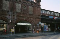 Berlin-Mitte-Hackescher-Markt-199307-16.jpg