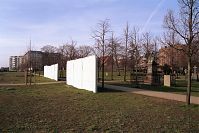 Berlin-Mitte-Invalidenfriedhof-200211-40.jpg