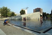 Dateiname=Berlin-Mitte-Invalidenpark-20000813-33.jpg
Dateigröße=229KB
Abmessungen: 880x590
hinzugefügt am: 04. Januar 2016 Berlin-Mitte-Invalidenpark-20000813-33.jpg