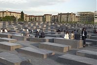 Berlin-Mitte-Holocaust-20050522-80.jpg