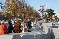 Berlin-Mitte-Holocaust-20051030-07.jpg