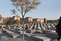 Berlin-Mitte-Holocaust-20051030-12.jpg