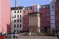 Berlin-Mitte-Kieler-Ufer-Wachturm-200211-20.jpg