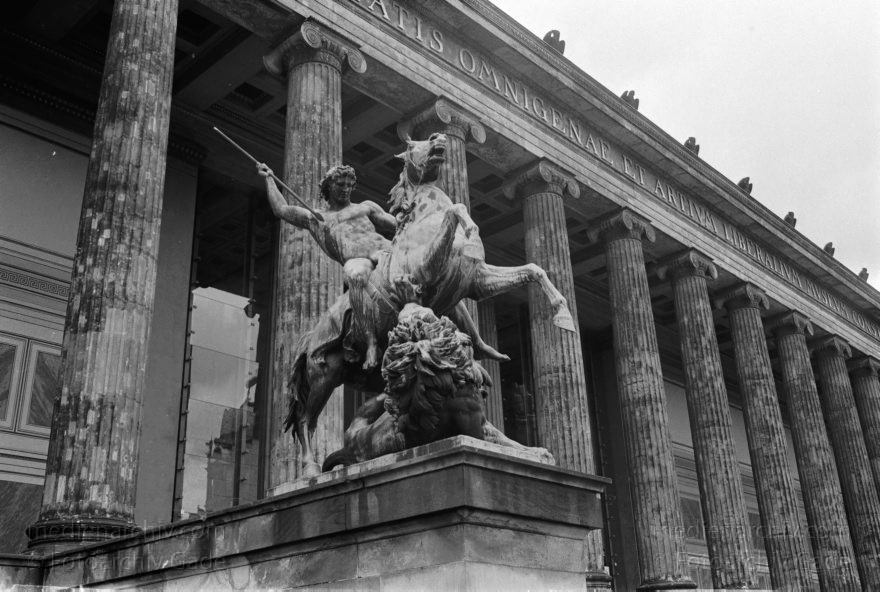 Berlin. Mitte.
17. 03. 1994. Berlin. Mitte.
Schlüsselwörter: Berlin;Deutschland;Germany;Mitte;1994;Museumsinsel