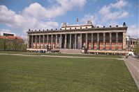 Dateiname=Berlin-Mitte-Museumsinsel-Altes-Museum--20050428-83.jpg
Dateigröße=204KB
Abmessungen: 880x586
hinzugefügt am: 04. Januar 2016 Berlin-Mitte-Museumsinsel-Altes-Museum--20050428-83.jpg