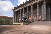 Berlin-Mitte-Museumsinsel-Altes-Museum-20050428-85.jpg