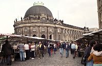 Berlin-Mitte-Museumsinsel-Bode-Museum-199408-03.jpg