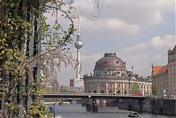 Berlin-Mitte-Museumsinsel-Bode-Museum-20050501-43.jpg