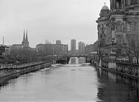 Berlin-Mitte-Museumsinsel-Dom-19930114-031.jpg