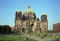 Berlin-Mitte-Museumsinsel-Dom-20000813-82.jpg