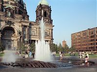 Berlin-Mitte-Museumsinsel-Lustgarten-20000813-90.jpg