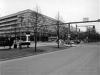 Dateiname=Berlin-Mitte-Pariser-Platz-199702-01.jpg
Dateigröße=213KB
Abmessungen: 880x654
hinzugefügt am: 04. Januar 2016 Berlin-Mitte-Pariser-Platz-199702-01.jpg