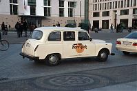 Dateiname=Berlin-Mitte-Pariser-Platz-20050123-101.jpg
Dateigröße=210KB
Abmessungen: 880x582
hinzugefügt am: 04. Januar 2016 Berlin-Mitte-Pariser-Platz-20050123-101.jpg