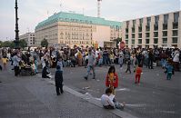 Dateiname=Berlin-Mitte-Pariser-Platz-Hotel-Adlon-199909-53.jpg
Dateigröße=201KB
Abmessungen: 880x574
hinzugefügt am: 04. Januar 2016 Berlin-Mitte-Pariser-Platz-Hotel-Adlon-199909-53.jpg